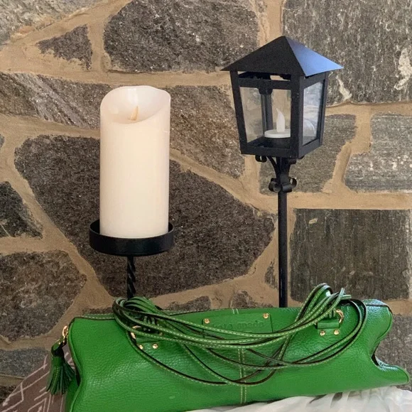 Kate Spade Barrel Bag - Picture 4 of 13